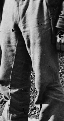 Click image for larger version

Name:	Trousers.JPG
Views:	239
Size:	149.4 KB
ID:	214386