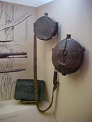 Click image for larger version

Name:	Tin Drum tied strap Cape Fear Museum.bmp
Views:	213
Size:	792.2 KB
ID:	214576