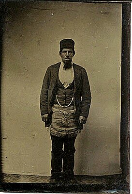 Click image for larger version

Name:	19th-Century-Freemason 2.jpg
Views:	223
Size:	50.3 KB
ID:	216427