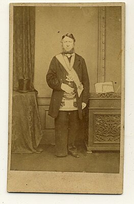Click image for larger version

Name:	eBay c1879 Scotland ONE foot.jpg
Views:	208
Size:	117.2 KB
ID:	216490