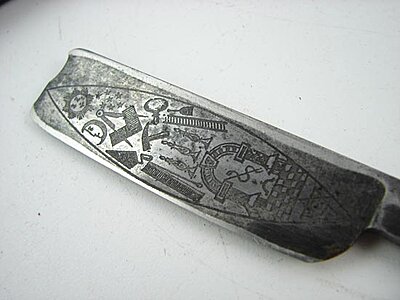 Click image for larger version

Name:	Straight razor eBay c1860 1b.jpg
Views:	179
Size:	27.7 KB
ID:	216498