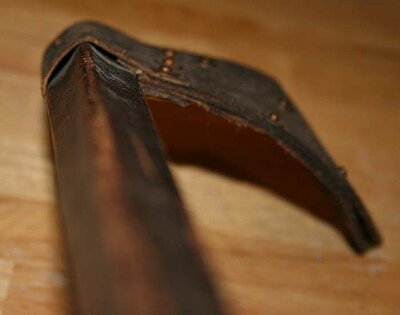 Click image for larger version

Name:	Scabbard5_6.JPG
Views:	173
Size:	38.6 KB
ID:	217032