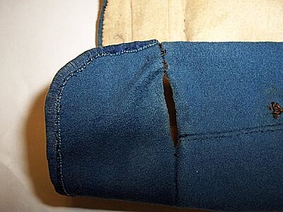 Click image for larger version

Name:	Buttonhole5.jpg
Views:	401
Size:	33.2 KB
ID:	217043