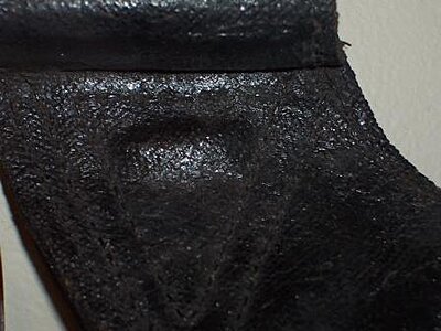 Click image for larger version

Name:	Scabbard6.jpg
Views:	185
Size:	22.5 KB
ID:	217054