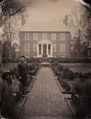 Click image for larger version

Name:	Me at Kenmore.jpg
Views:	182
Size:	52.0 KB
ID:	217189