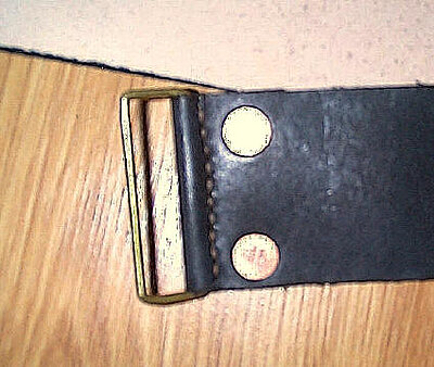 Click image for larger version

Name:	Leather Militia Belt Keeper Detail.jpg
Views:	227
Size:	41.1 KB
ID:	217219