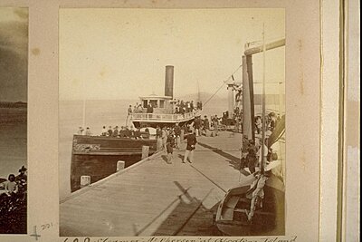 Click image for larger version

Name:	Steamer McPherson at Alcatraz Island (2).jpg
Views:	162
Size:	173.5 KB
ID:	217225