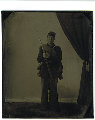 Click image for larger version

Name:	Olustee Me.jpg
Views:	207
Size:	535.0 KB
ID:	217359