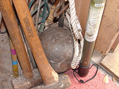 Click image for larger version

Name:	shed 004.jpg
Views:	136
Size:	281.1 KB
ID:	217363