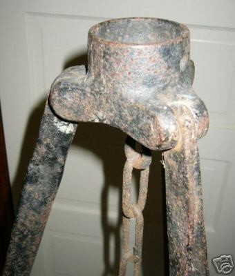 Click image for larger version

Name:	Tripod3.jpg
Views:	261
Size:	22.6 KB
ID:	217399