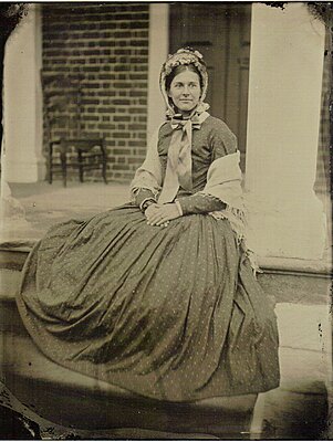Click image for larger version

Name:	Kate in bonnet1.jpg
Views:	848
Size:	318.3 KB
ID:	217488