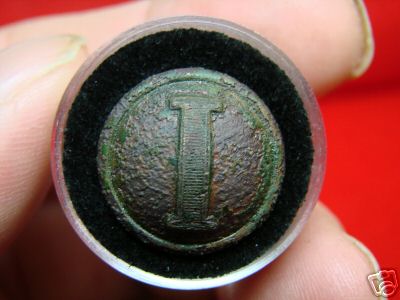 Click image for larger version

Name:	Tait I button 19mm, E-Bay 4-08 1.jpg
Views:	246
Size:	22.0 KB
ID:	217691