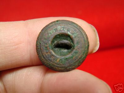 Click image for larger version

Name:	Tait I button 19mm, E-Bay 4-08 3.jpg
Views:	282
Size:	16.3 KB
ID:	217693