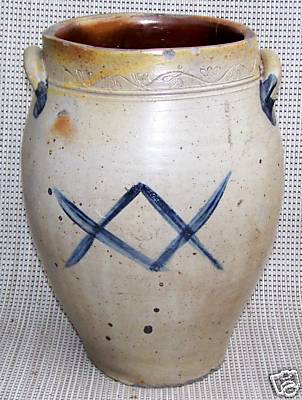 Click image for larger version

Name:	Crock Stoneware from NJ c1820 eBay 1a.jpg
Views:	159
Size:	27.6 KB
ID:	218421