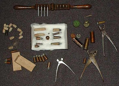 Click image for larger version

Name:	bullets-and-molds-002.jpg
Views:	429
Size:	29.5 KB
ID:	218439