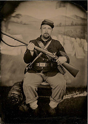 Click image for larger version

Name:	Eric's_self_portrait.JPG
Views:	205
Size:	29.9 KB
ID:	218838
