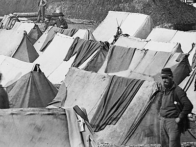 Click image for larger version

Name:	tents1 (2).JPG
Views:	275
Size:	73.1 KB
ID:	219163