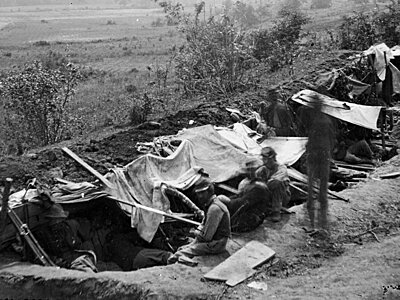 Click image for larger version

Name:	trench camp.jpg
Views:	164
Size:	302.8 KB
ID:	219296