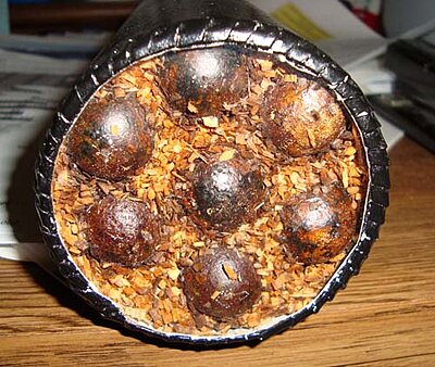 Click image for larger version

Name:	cannister balls.jpg
Views:	192
Size:	86.4 KB
ID:	219762