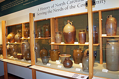 Click image for larger version

Name:	pottery center.jpg
Views:	138
Size:	377.1 KB
ID:	220959