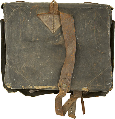 Click image for larger version

Name:	rubberknapsack4..jpg
Views:	114
Size:	621.8 KB
ID:	222087