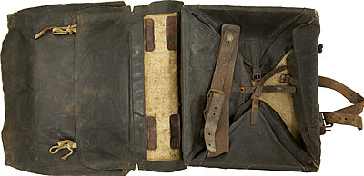 Click image for larger version

Name:	rubberknapsack5..jpg
Views:	126
Size:	480.0 KB
ID:	222088