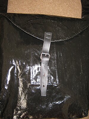 Click image for larger version

Name:	haversack 002..JPG
Views:	818
Size:	1.13 MB
ID:	222470