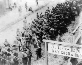 Click image for larger version

Name:	Frederick Confederates.JPG
Views:	661
Size:	18.6 KB
ID:	226274