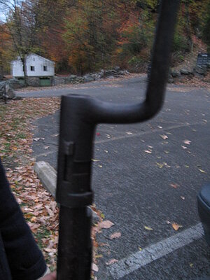 Click image for larger version

Name:	IMG_0093.jpg
Views:	110
Size:	797.9 KB
ID:	227038