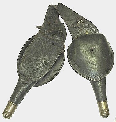 Click image for larger version

Name:	saddle holsters..jpg
Views:	224
Size:	126.9 KB
ID:	228940