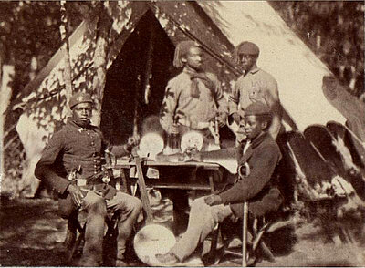 Click image for larger version

Name:	Black soldiers (c&amp;amp;.jpg
Views:	432
Size:	99.6 KB
ID:	229378