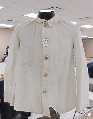 Click image for larger version

Name:	IW summer white sack coat.jpg
Views:	128
Size:	526.3 KB
ID:	230430