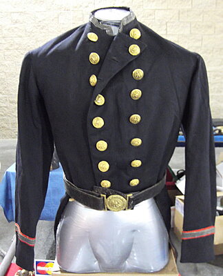 Click image for larger version

Name:	Naval tunic.jpg
Views:	117
Size:	760.4 KB
ID:	230433