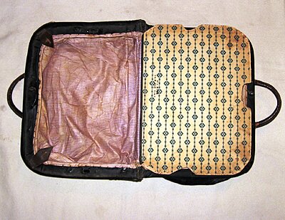 Click image for larger version

Name:	WA Hill 7NHV Luggage 7.JPG
Views:	247
Size:	955.9 KB
ID:	230477