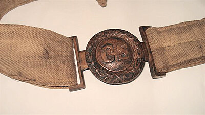 Click image for larger version

Name:	CS canvas saber belt3.jpg
Views:	228
Size:	79.7 KB
ID:	230550