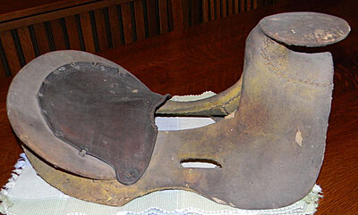 Click image for larger version

Name:	1850s Texas saddle.jpg
Views:	1672
Size:	135.8 KB
ID:	230580